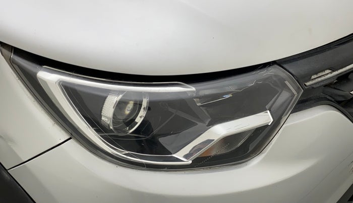 2019 Renault TRIBER RXZ, Petrol, Manual, 66,634 km, Right headlight - Minor scratches