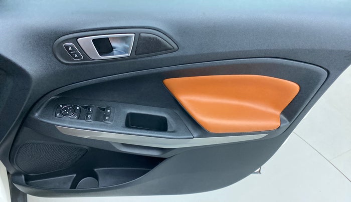 2018 Ford Ecosport 1.5 TITANIUM TI VCT, Petrol, Manual, 30,270 km, Driver Side Door Panels Control