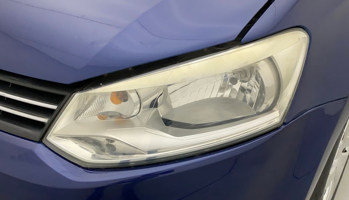 2014 Volkswagen Polo COMFORTLINE 1.2L, Petrol, Manual, 81,886 km, Left headlight - Minor scratches