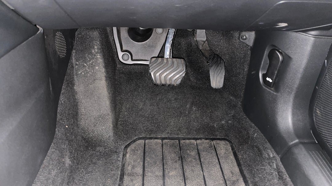 Pedals and Footmat