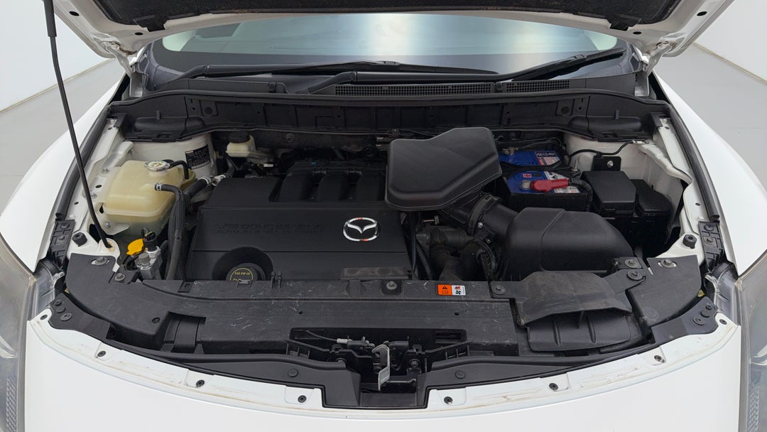 Open Bonnet (Engine)