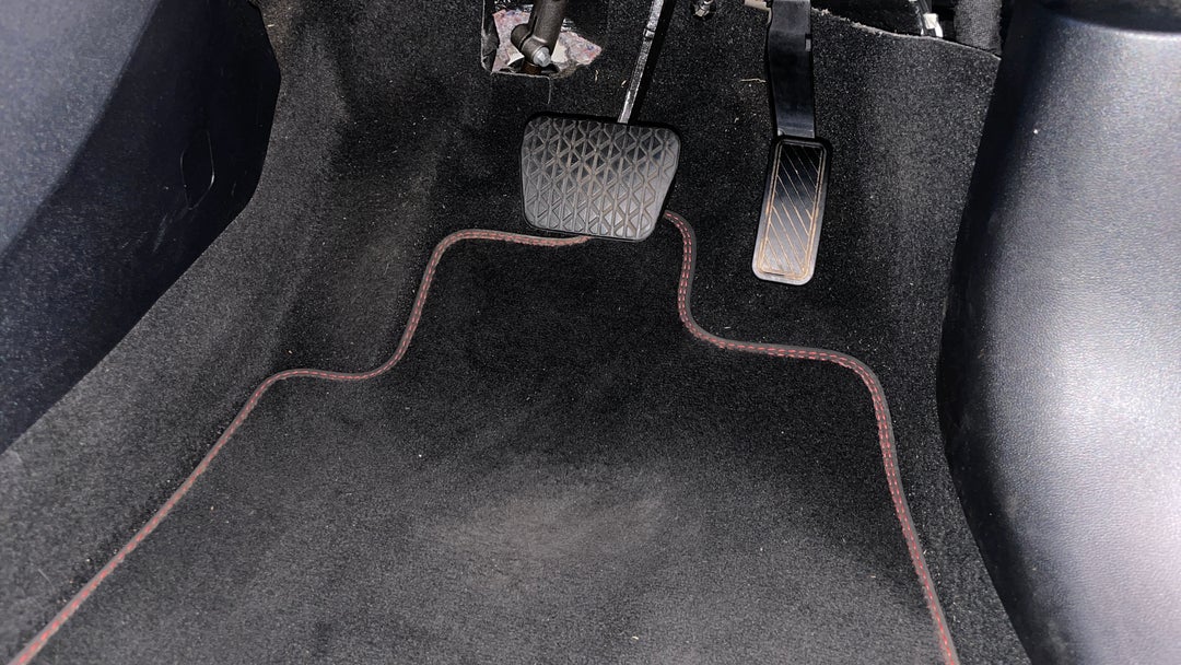 Pedals and Footmat