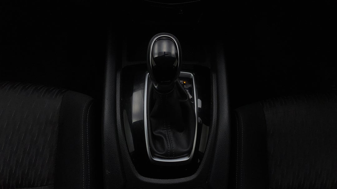 2019 Nissan X-trail St (2wd), Automatic, 85646 km, Gear Lever 
