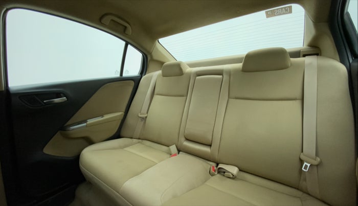 2015 Honda City 1.5L I-VTEC V MT, Petrol, Manual, 29,488 km, Right Side Rear Door Cabin