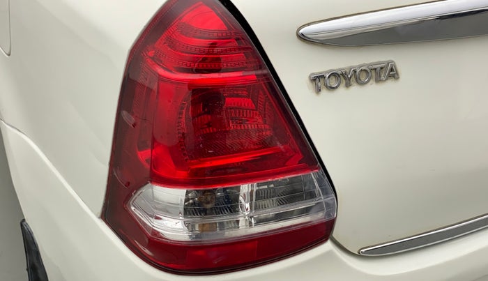 2011 Toyota Etios G, Petrol, Manual, 80,532 km, Left tail light - Reverse gear light not functional