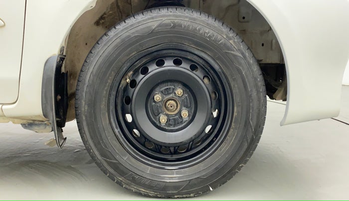 2011 Toyota Etios G, Petrol, Manual, 80,532 km, Right Front Wheel
