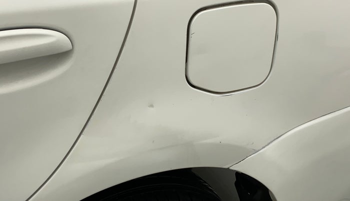 2011 Toyota Etios G, Petrol, Manual, 80,532 km, Left quarter panel - Slightly dented