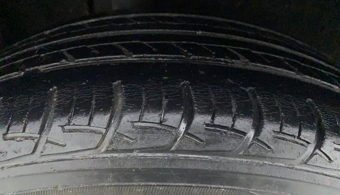 2018 Maruti Baleno DELTA 1.2 K12, Petrol, Manual, 88,655 km, Left Rear Tyre Tread