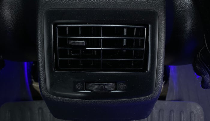 2016 Hyundai Grand i10 ASTA 1.2 VTVT, Petrol, Manual, 92,782 km, Rear AC Vents