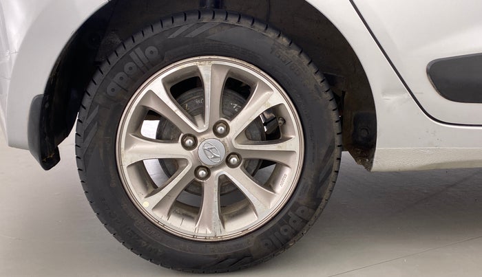2016 Hyundai Grand i10 ASTA 1.2 VTVT, Petrol, Manual, 92,782 km, Right Rear Wheel