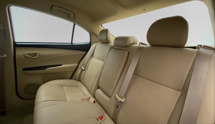 2018 Toyota YARIS J CVT, Petrol, Automatic, 27,328 km, Right Side Door Cabin View