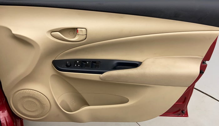 2018 Toyota YARIS J CVT, Petrol, Automatic, 27,328 km, Driver Side Door Panels Controls