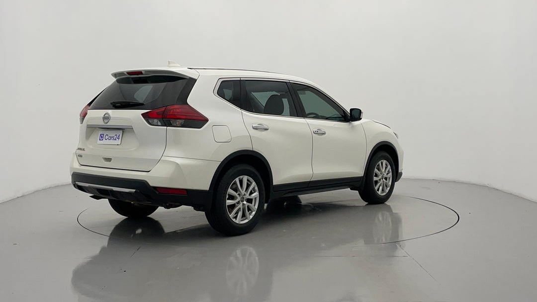 Right Back Diagonal (45- Degree) View