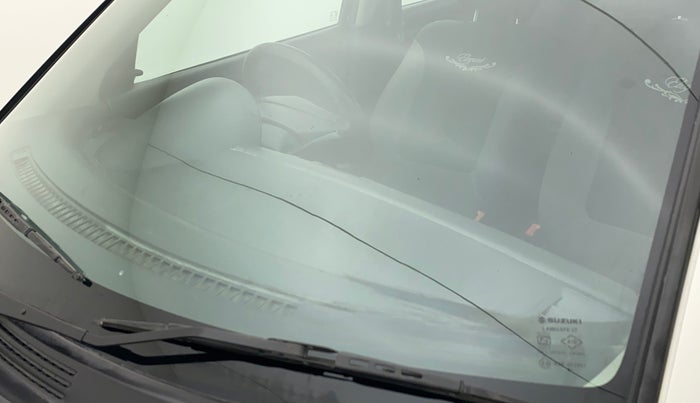 2011 Maruti Swift LXI, Petrol, Manual, 45,252 km, Front windshield - Minor spot on windshield