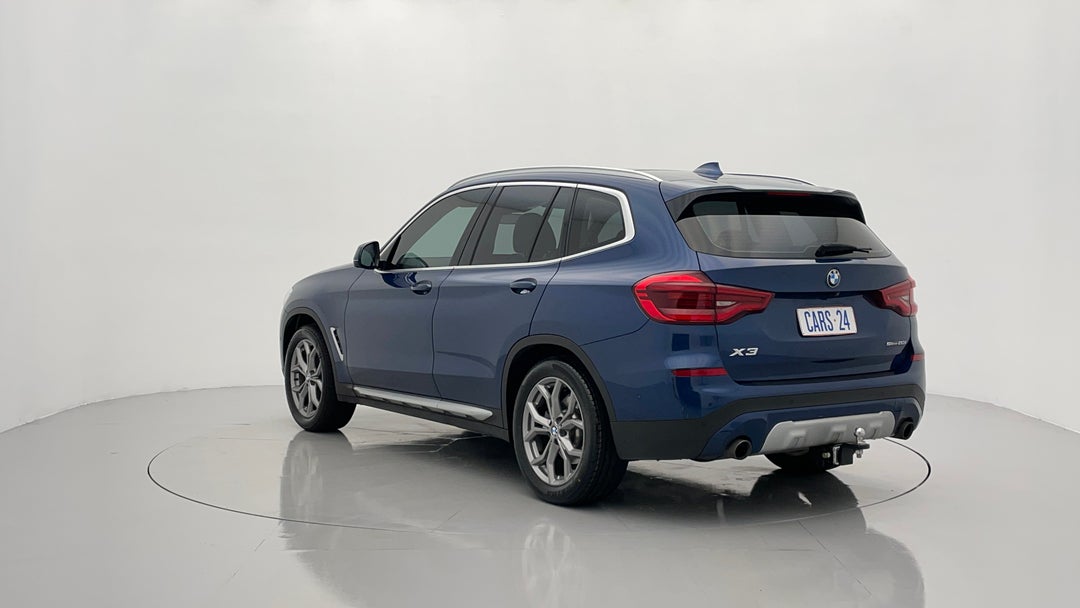 Left Back Diagonal (45- Degree) View