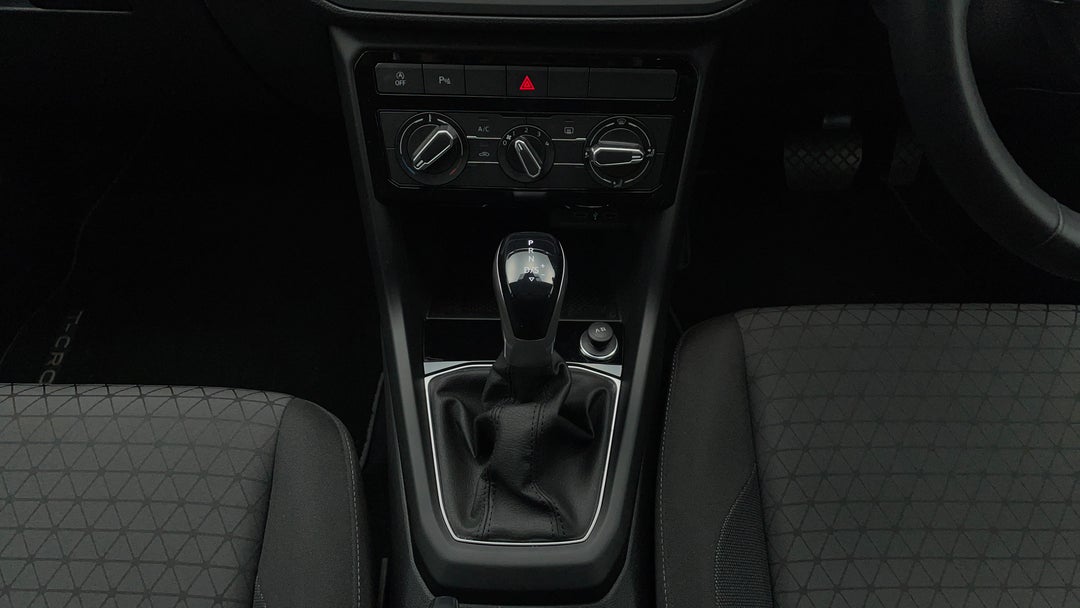 2021 Volkswagen T-cross 85tsi Life, Automatic, 7230 km, Gear Lever 