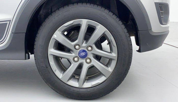 2019 Ford FREESTYLE TITANIUM 1.2 PETROL, Petrol, Manual, 16,565 km, Left Rear Wheel