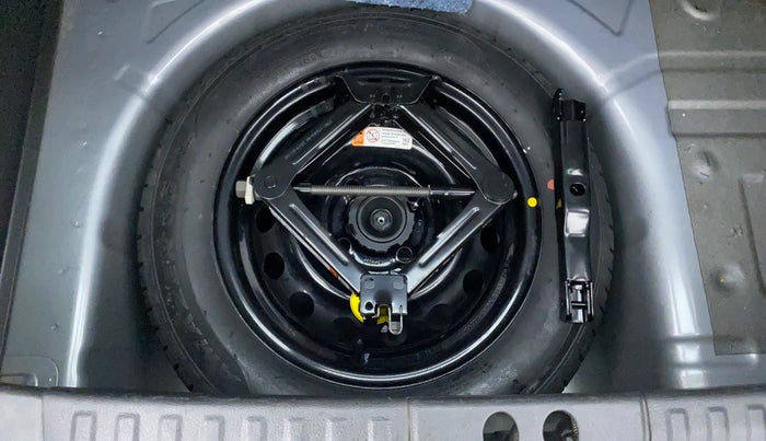 2019 Ford FREESTYLE TITANIUM 1.2 PETROL, Petrol, Manual, 16,565 km, Spare Tyre