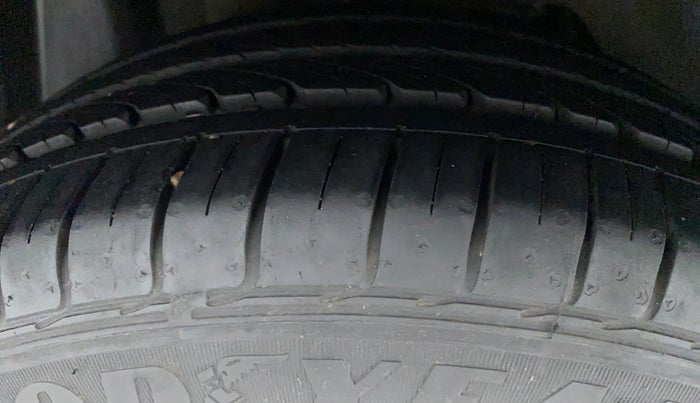 2019 Ford FREESTYLE TITANIUM 1.2 PETROL, Petrol, Manual, 16,565 km, Right Rear Tyre Tread