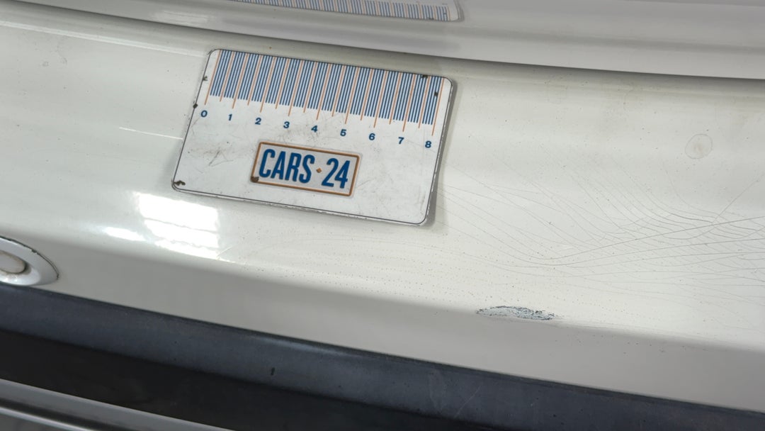 2019 Mitsubishi Outlander Ls 7 Seat (AWD), Automatic, 102224 km, Bumper Rear Scratch