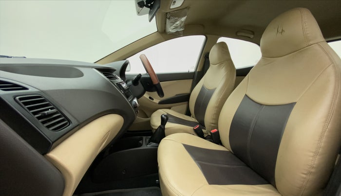 2012 Hyundai Eon ERA PLUS, Petrol, Manual, 37,830 km, Right Side Front Door Cabin