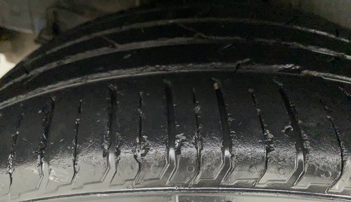2019 Hyundai VENUE SX 1.0 TURBO, Petrol, Manual, 42,425 km, Right Rear Tyre Tread