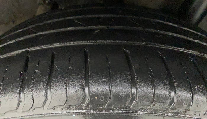 2019 Hyundai VENUE SX 1.0 TURBO, Petrol, Manual, 42,425 km, Left Rear Tyre Tread