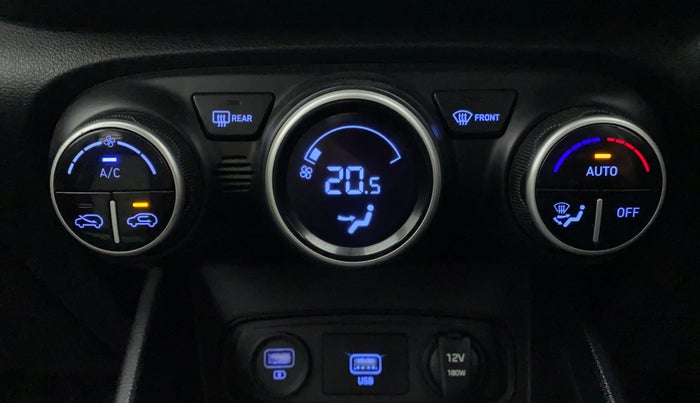 2019 Hyundai VENUE SX 1.0 TURBO, Petrol, Manual, 42,425 km, Automatic Climate Control