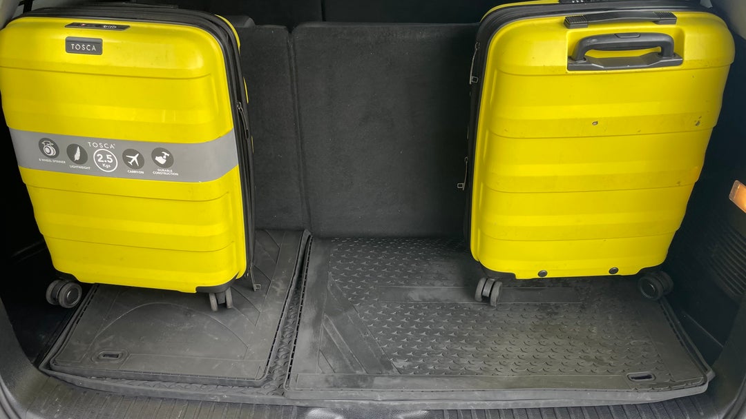 2019 Toyota Kluger Gx (4x2), Automatic, 107602 km, Boot Inside View with Luggage