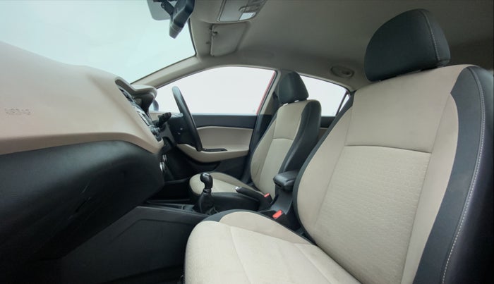 2016 Hyundai Elite i20 SPORTZ 1.2, Petrol, Manual, 39,107 km, Right Side Front Door Cabin