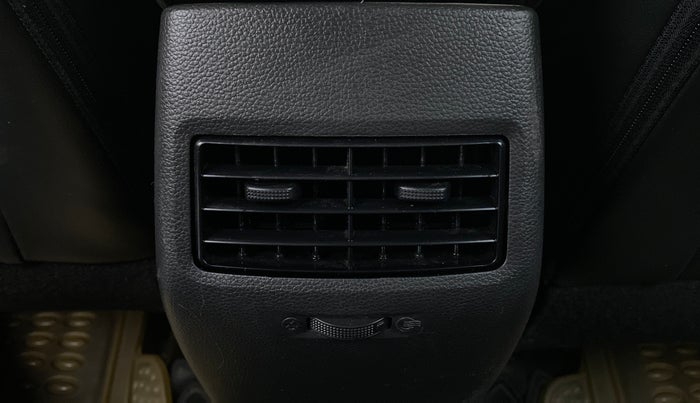 2016 Hyundai Elite i20 SPORTZ 1.2, Petrol, Manual, 39,107 km, Rear AC Vents