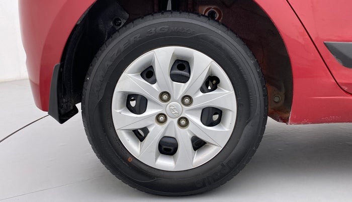 2016 Hyundai Elite i20 SPORTZ 1.2, Petrol, Manual, 39,107 km, Right Rear Wheel