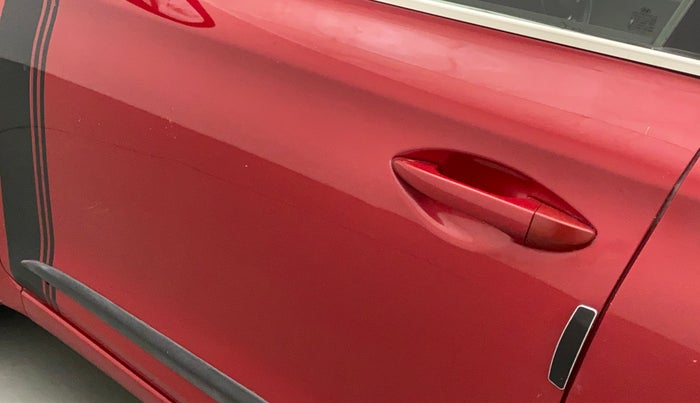 2017 Hyundai Elite i20 SPORTZ 1.2, Petrol, Manual, 79,192 km, Front passenger door - Slightly dented