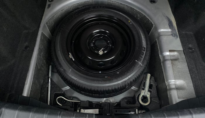 2018 Tata TIGOR Revotron XZA 1.2, Petrol, Automatic, 54,243 km, Spare Tyre
