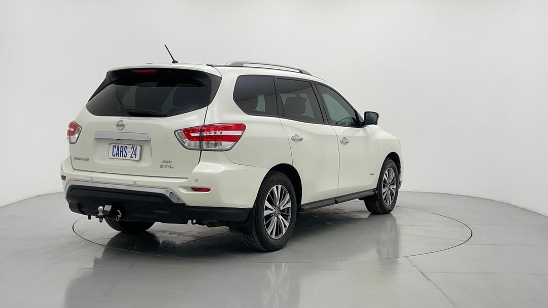 Right Back Diagonal (45- Degree) View