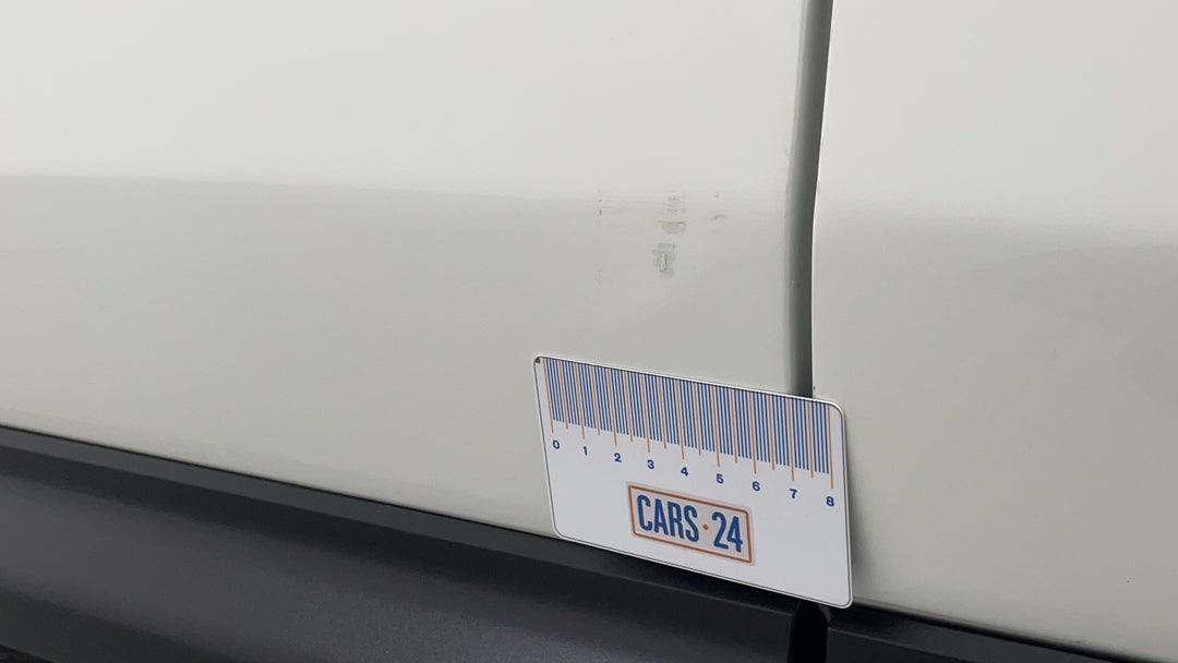 Doors Rear RHS Scuff