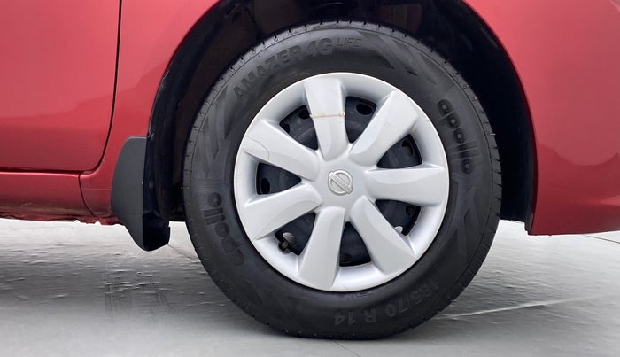2014 Nissan Sunny XL DIESEL, Diesel, Manual, 1,01,275 km, Right Front Wheel