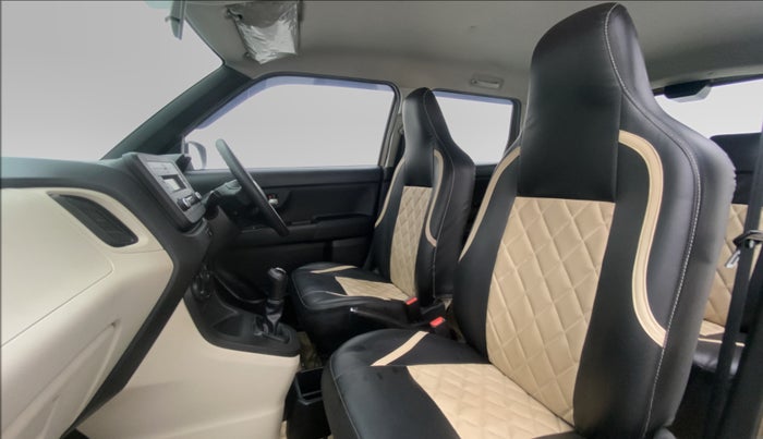 2019 Maruti New Wagon-R VXI 1.2L, Petrol, Manual, 11,713 km, Right Side Front Door Cabin