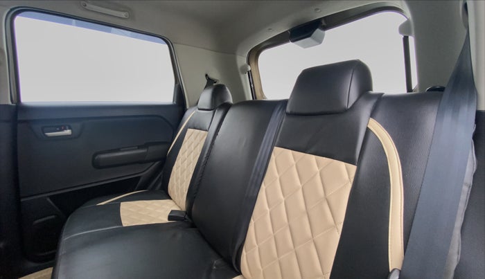 2019 Maruti New Wagon-R VXI 1.2L, Petrol, Manual, 11,713 km, Right Side Rear Door Cabin