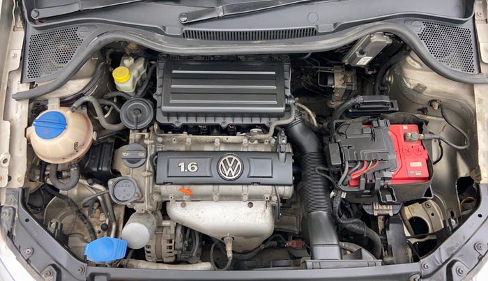 2011 Volkswagen Vento HIGHLINE PETROL AT, Petrol, Automatic, 40,725 km, Engine Bonet View