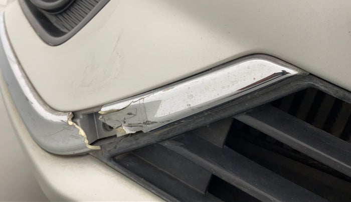 2017 Maruti Dzire ZDI Plus AMT, Diesel, Automatic, 69,679 km, Front bumper - Chrome strip damage