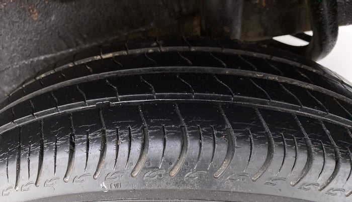 2019 Maruti S PRESSO VXI PLUS, Petrol, Manual, 27,578 km, Left Rear Tyre Tread
