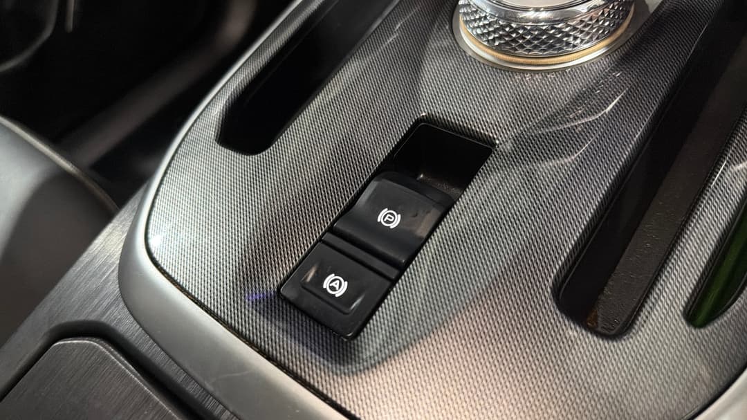 2022 GWM Haval Jolion Ultra, Automatic, 54032 km, Handbrake