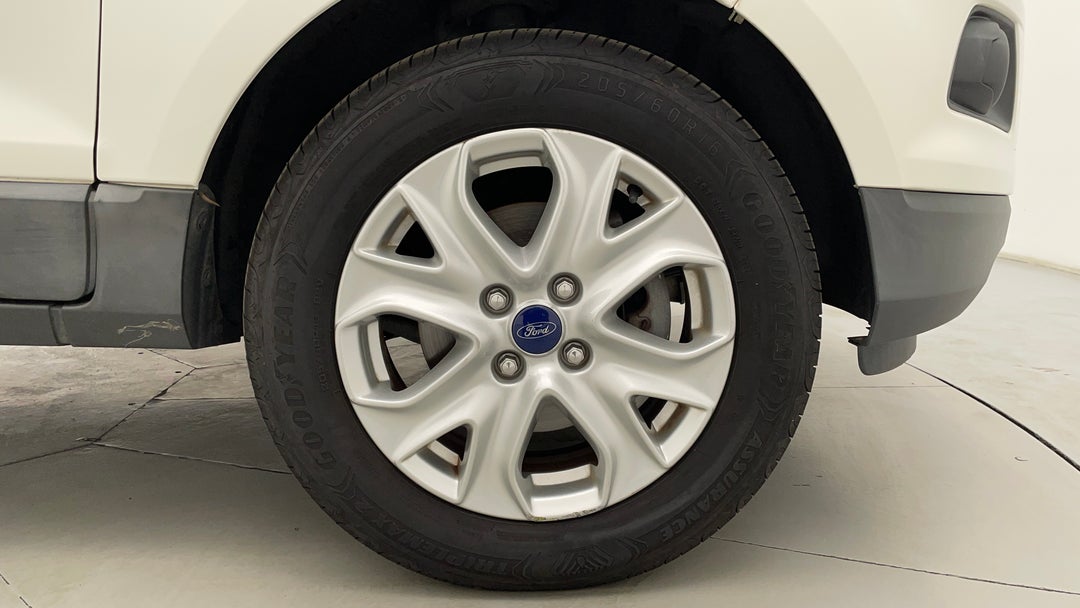 2016 Ford Ecosport Trend, Automatic, 78540 km, Right Front Wheel