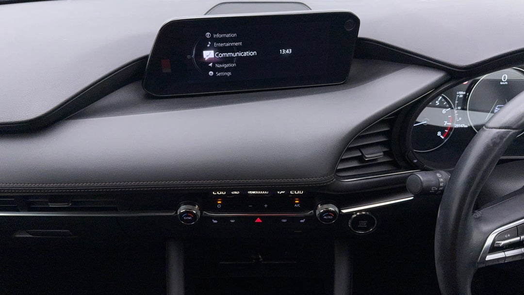 2019 Mazda 3 G25 Astina, Automatic, 129147 km, Center Console