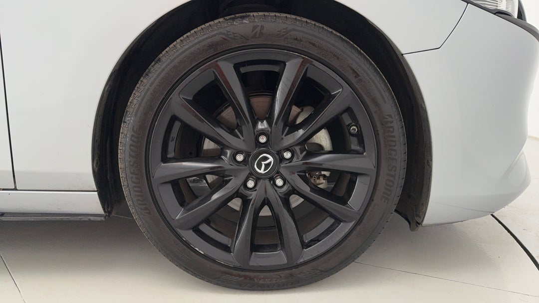 2019 Mazda 3 G25 Astina, Automatic, 129147 km, Right Front Wheel