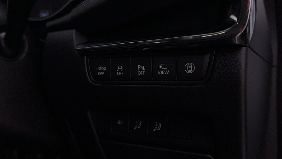 2019 Mazda 3 G25 Astina, Automatic, 129147 km, Utility Switches/Buttons