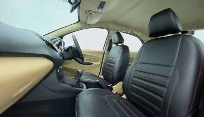 2017 Ford Figo Aspire 1.5 TITANIUM DIESEL, Diesel, Manual, 96,208 km, Right Side Front Door Cabin