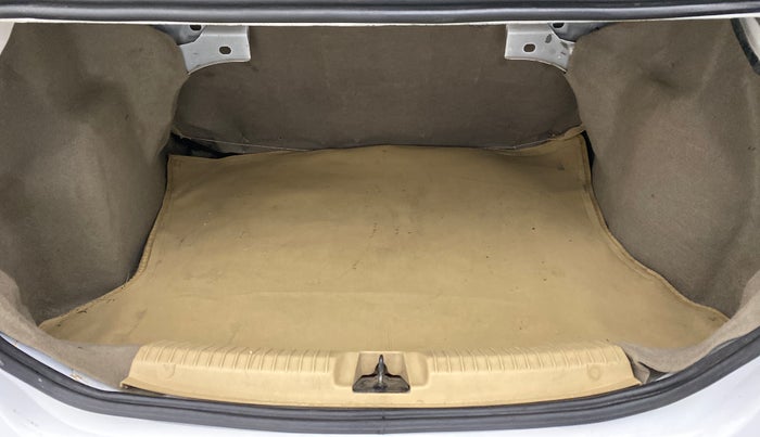 2017 Ford Figo Aspire 1.5 TITANIUM DIESEL, Diesel, Manual, 96,208 km, Boot Inside