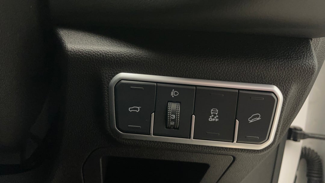 Utility Switches/Buttons